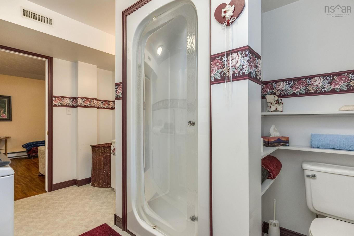 5442 Highway 2, Grand Lake, NS