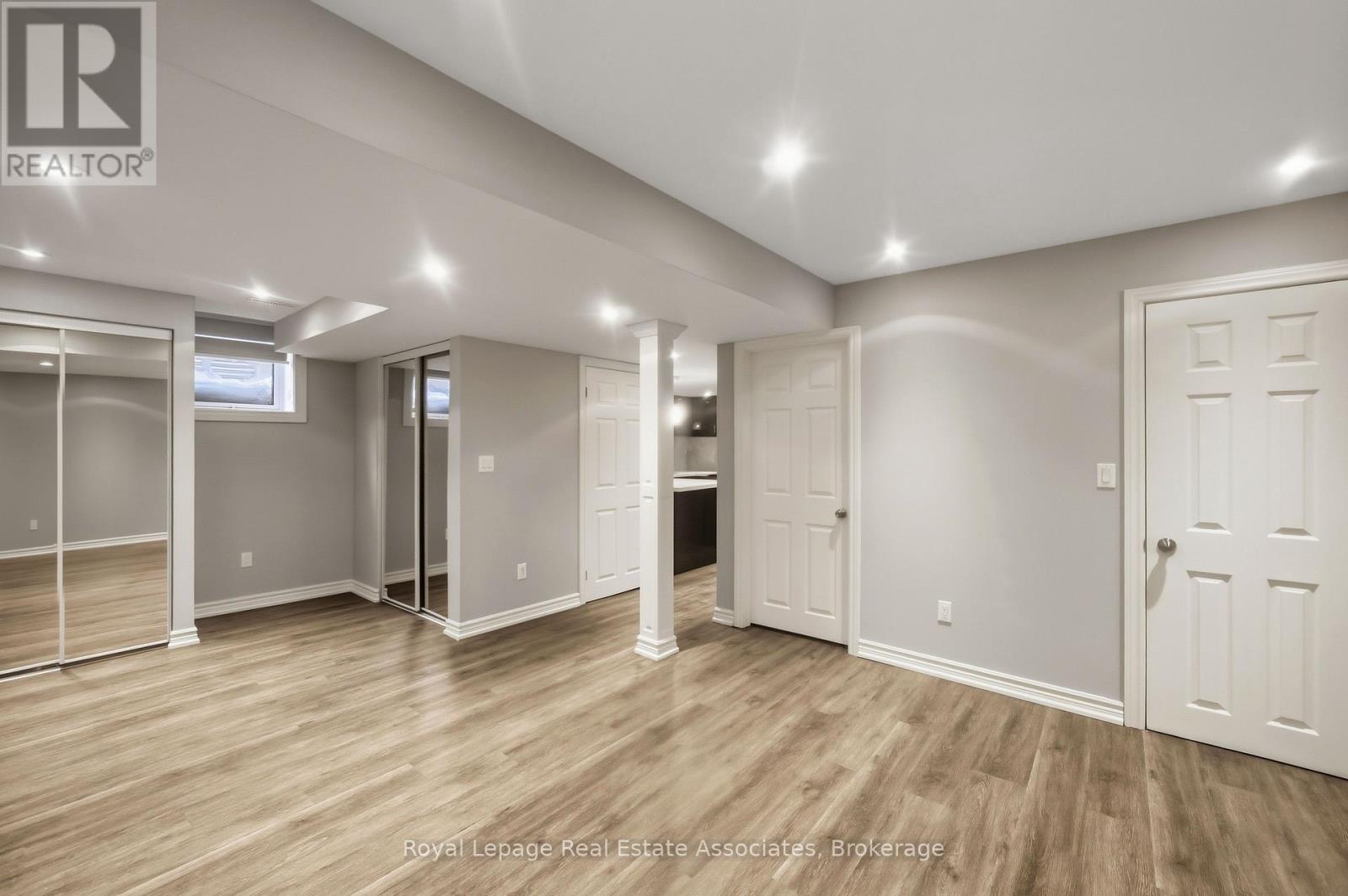 5836 Terrapark Trail, Mississauga, ON - Indoor Photo Showing Basement