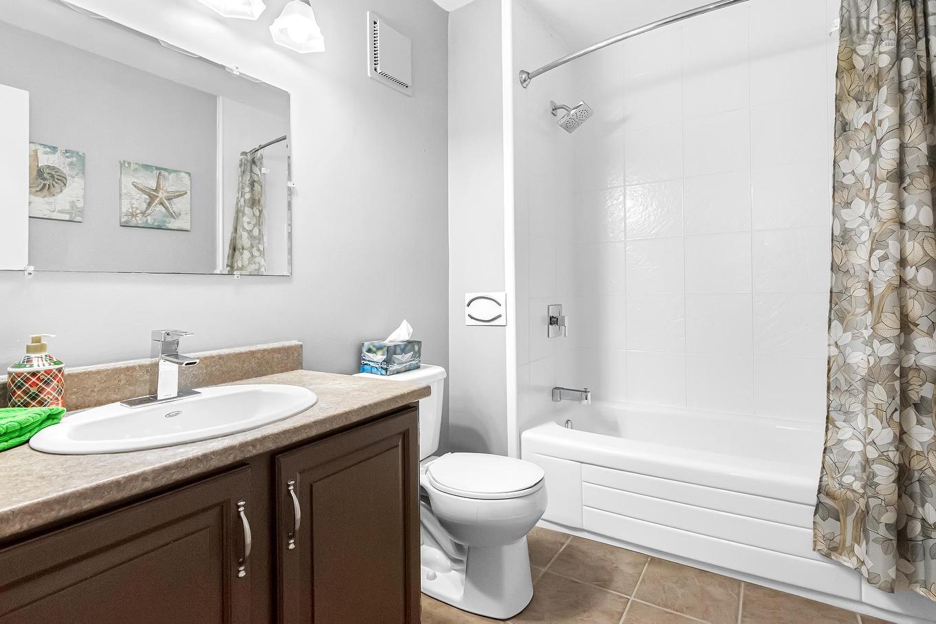 104 158 Farnham Gate Road, Halifax, NS