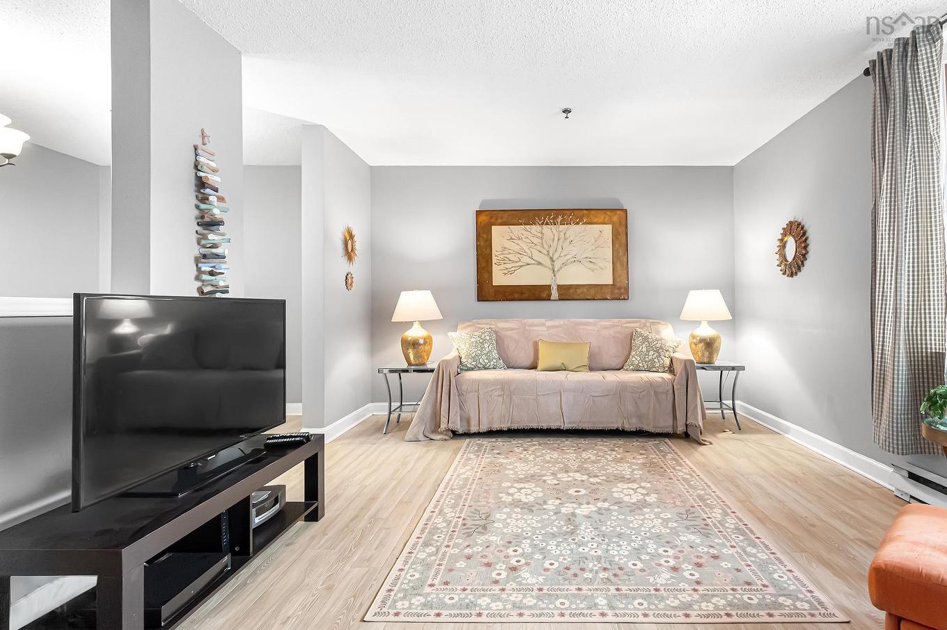 104 158 Farnham Gate Road, Halifax, NS