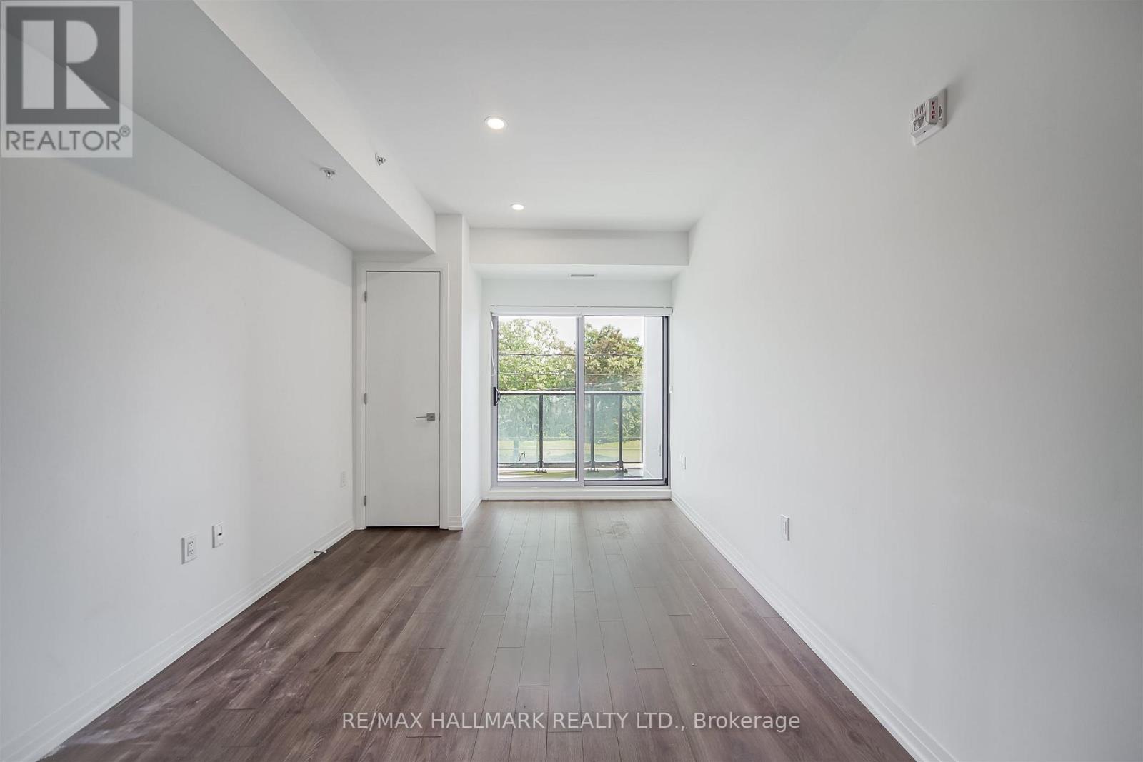 208 - 408 Browns Line, Toronto, ON - Indoor Photo Showing Other Room