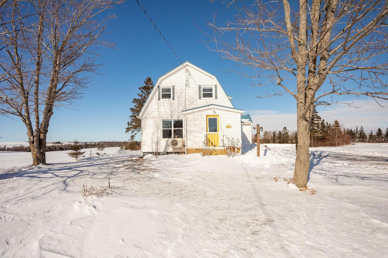7678 Trans Canada Highway, Vernon Bridge, PE