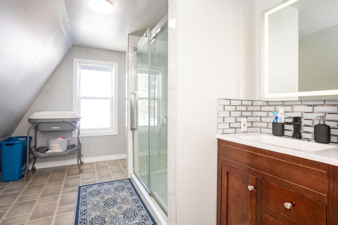 7678 Trans Canada Highway, Vernon Bridge, PE