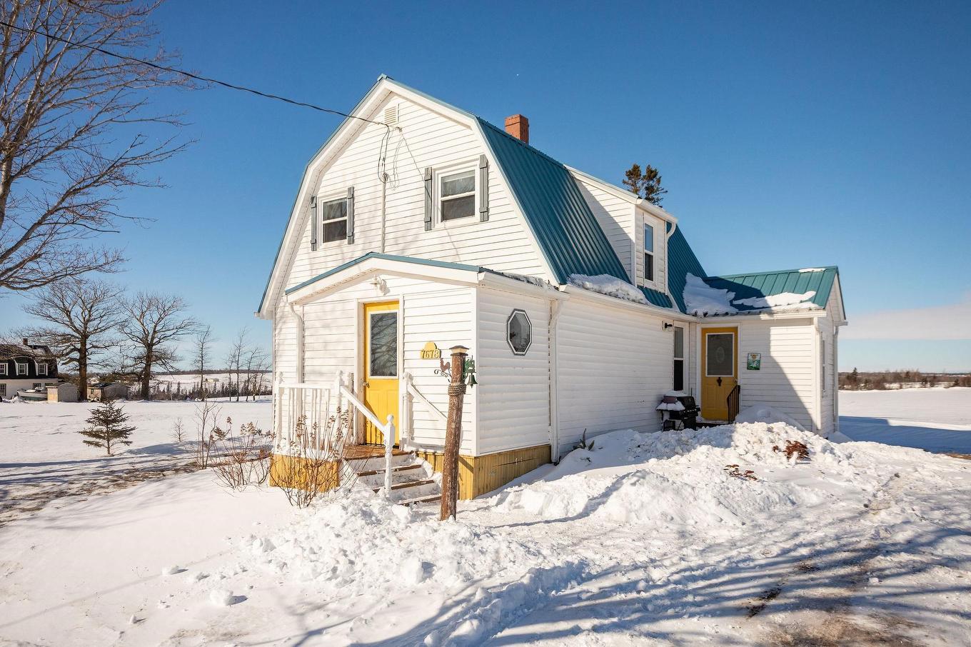 7678 Trans Canada Highway, Vernon Bridge, PE