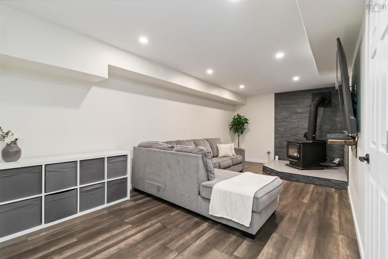 17 Harbourview Inn Loop, Salmon River Bridge, NS