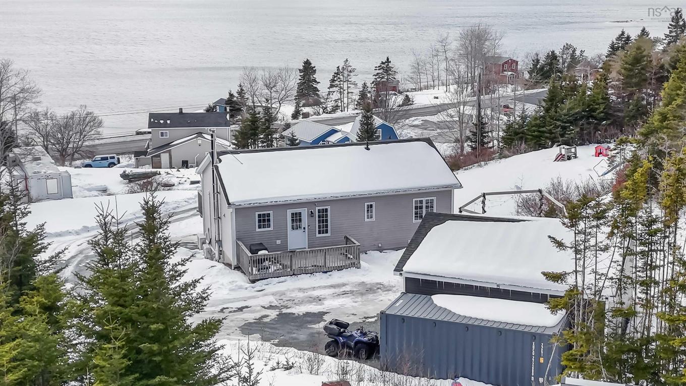 17 Harbourview Inn Loop, Salmon River Bridge, NS