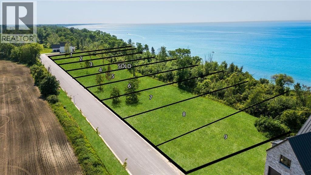 7031 Blue Coast Heights, Plympton-Wyoming, ON