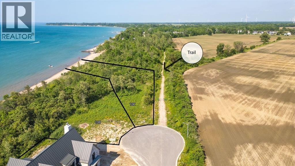 7031 Blue Coast Heights, Plympton-Wyoming, ON