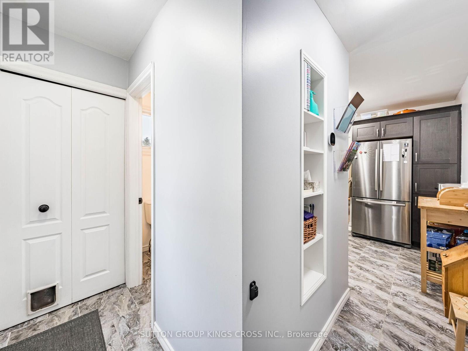 11 Bellefield Crescent, Wellington North, ON - Indoor Photo Showing Other Room