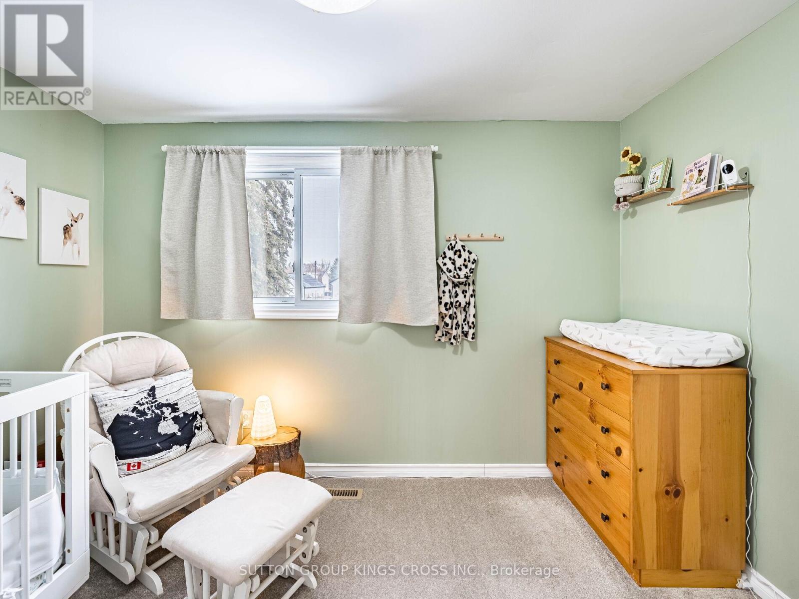 11 Bellefield Crescent, Wellington North, ON - Indoor Photo Showing Bedroom