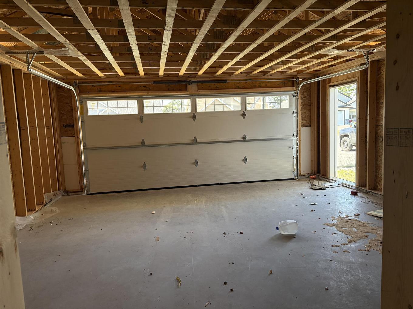 31 Covey Drive, North Kentville, NS - Indoor Photo Showing Garage