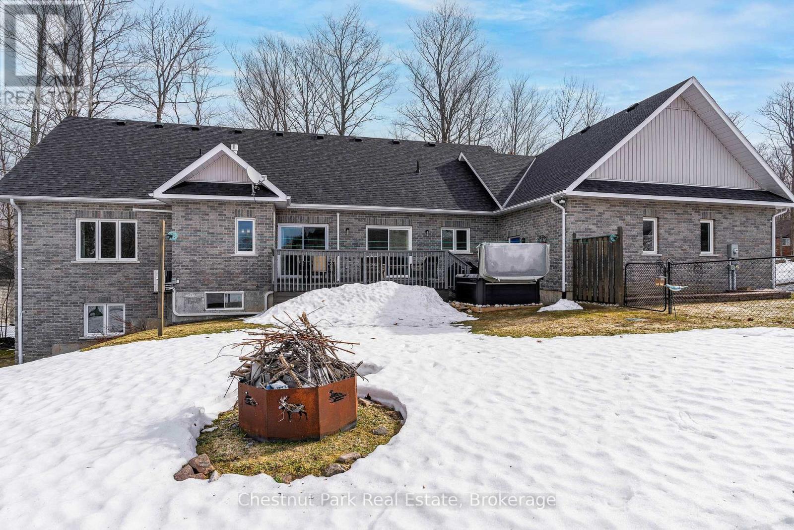 28 Boyd Crescent, Oro-Medonte (Moonstone), ON - Outdoor