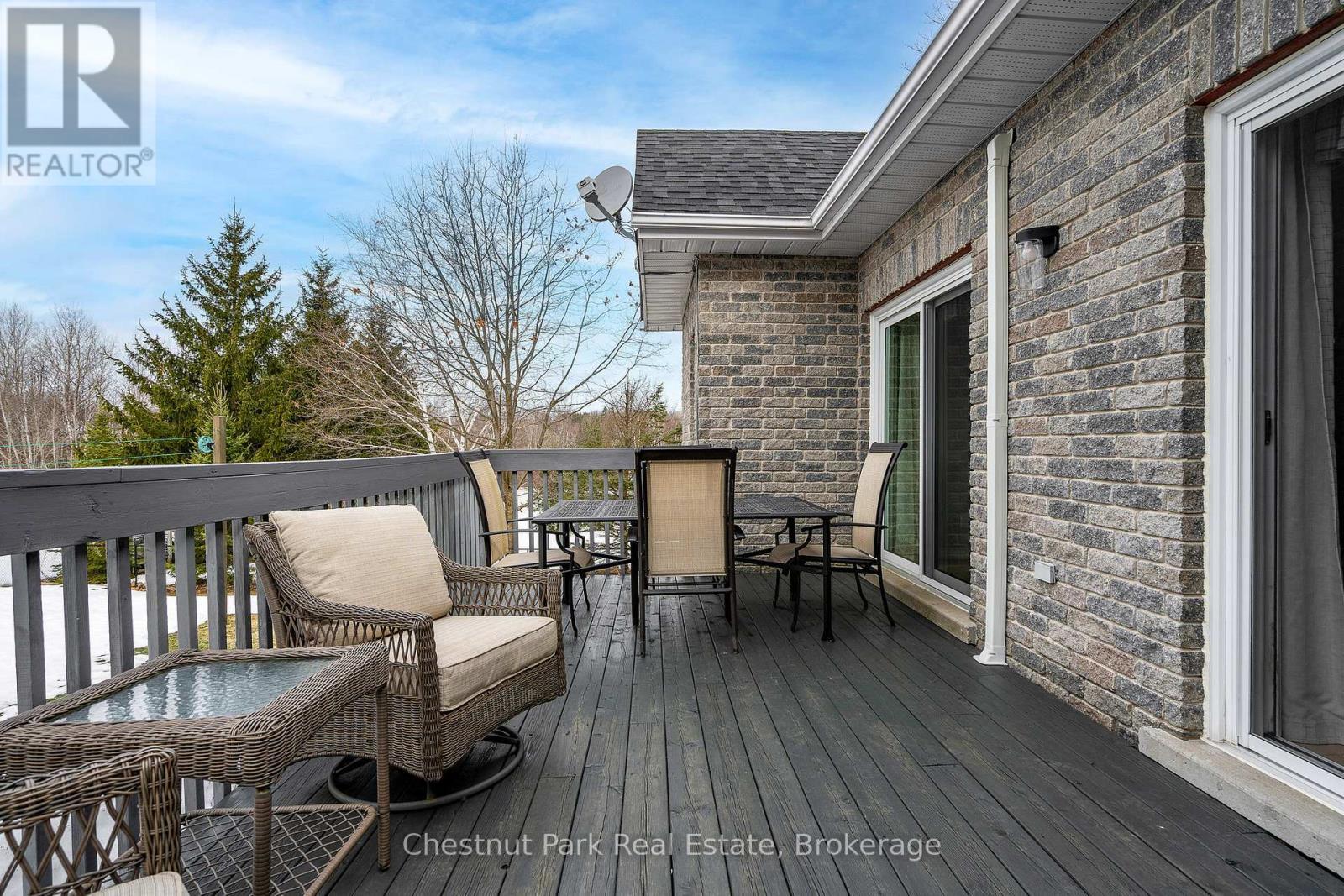 28 Boyd Crescent, Oro-Medonte (Moonstone), ON - Outdoor With Deck Patio Veranda With Exterior