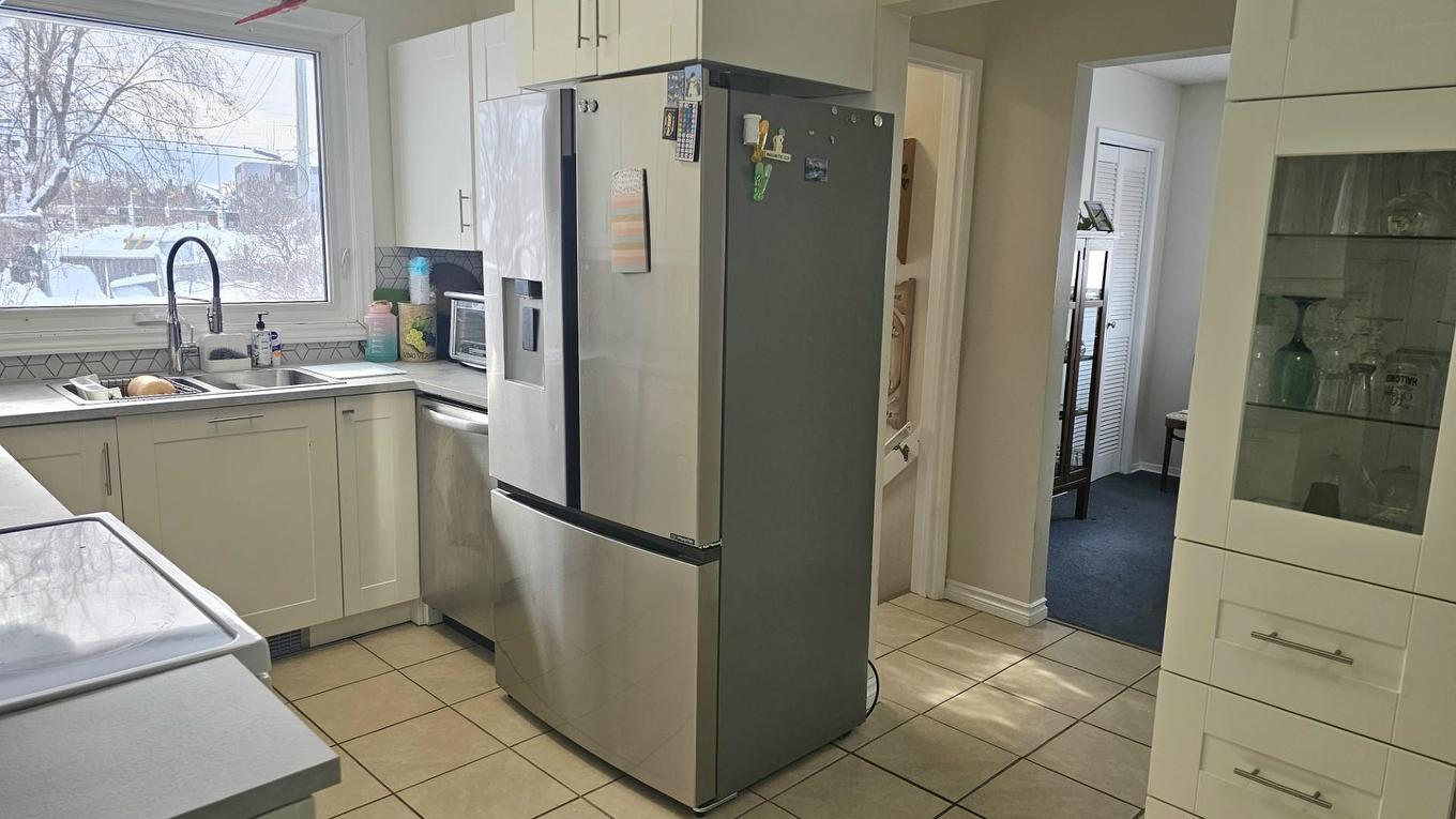 158 Kensington Drive, Thunder Bay, ON