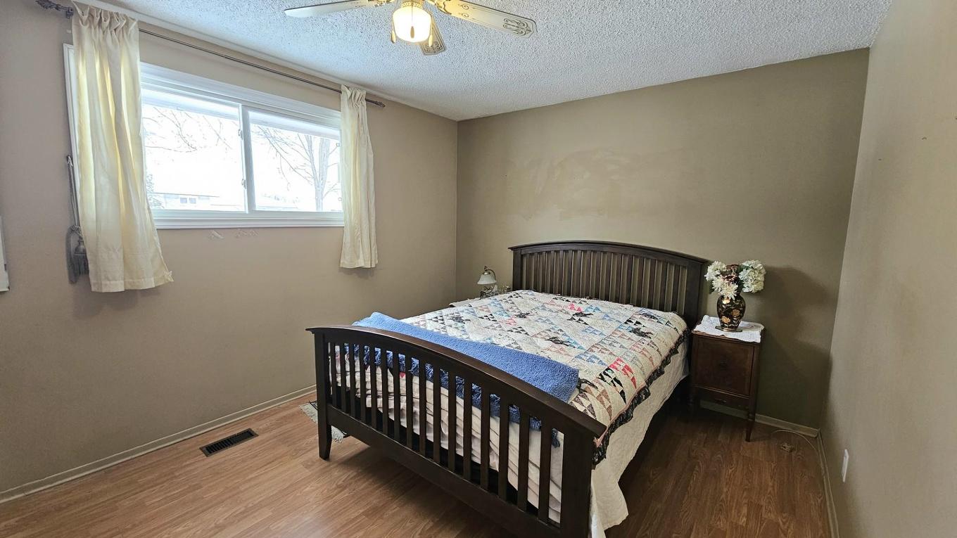 158 Kensington Drive, Thunder Bay, ON