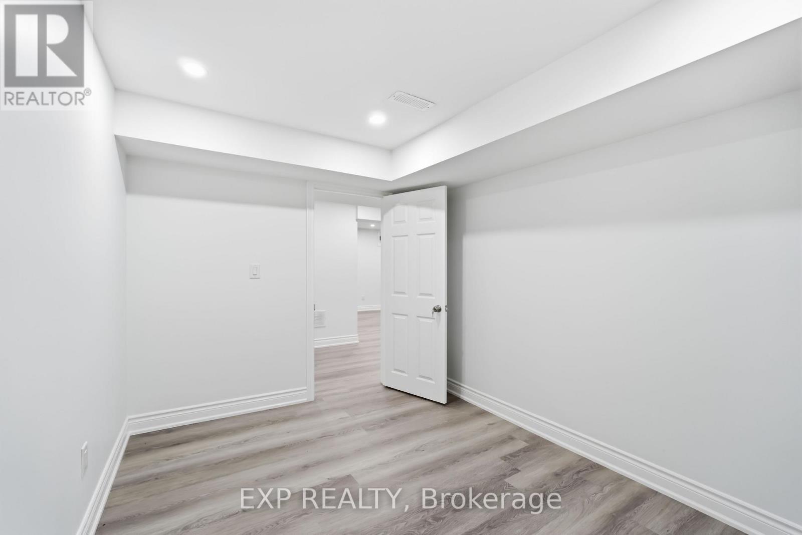 41 Keefer Road, Thorold, ON - Indoor Photo Showing Other Room