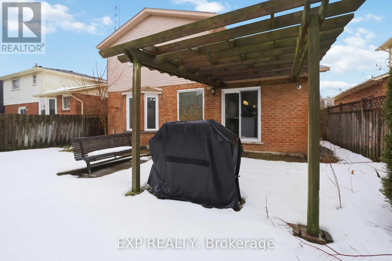 41 Keefer Road, Thorold, ON - Outdoor With Exterior