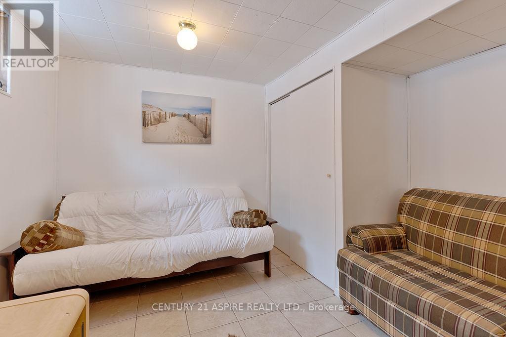 368 Bell Street, Pembroke, ON - Indoor