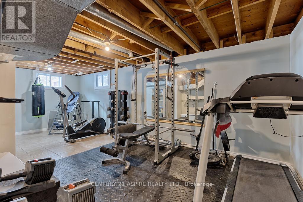 368 Bell Street, Pembroke, ON - Indoor Photo Showing Gym Room