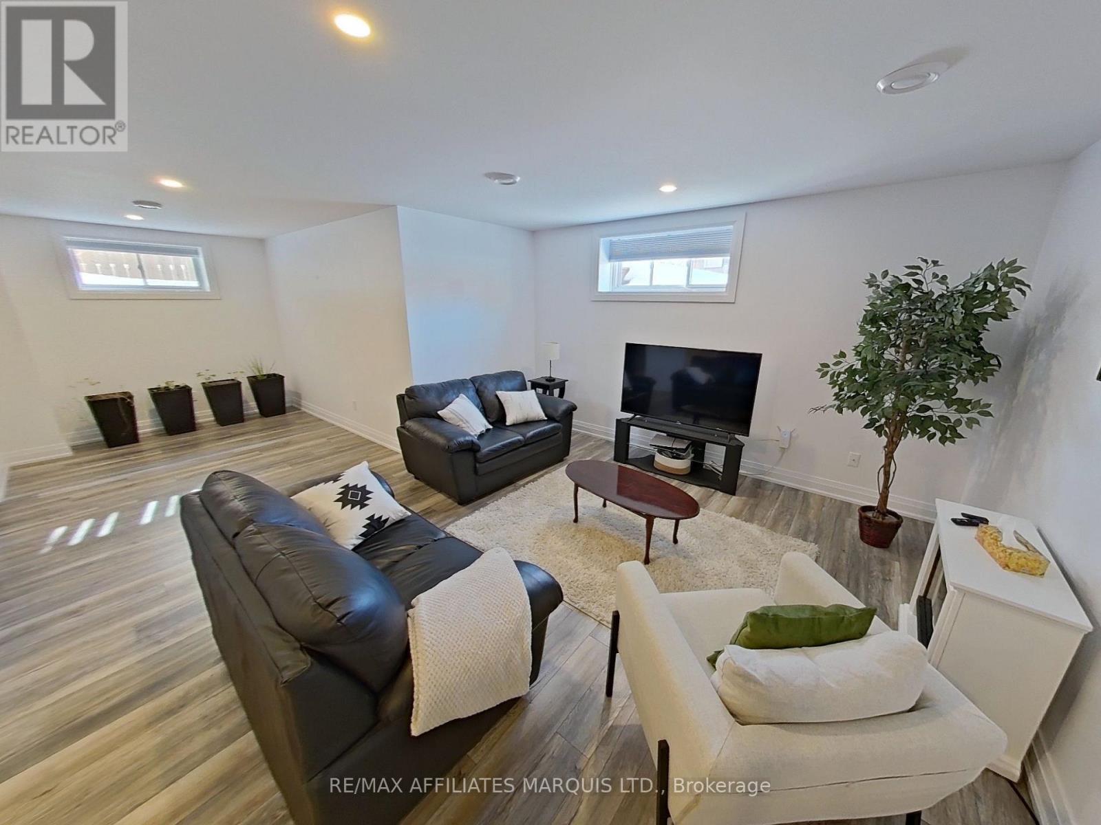 51 Nancy Street, Russell, ON - Indoor