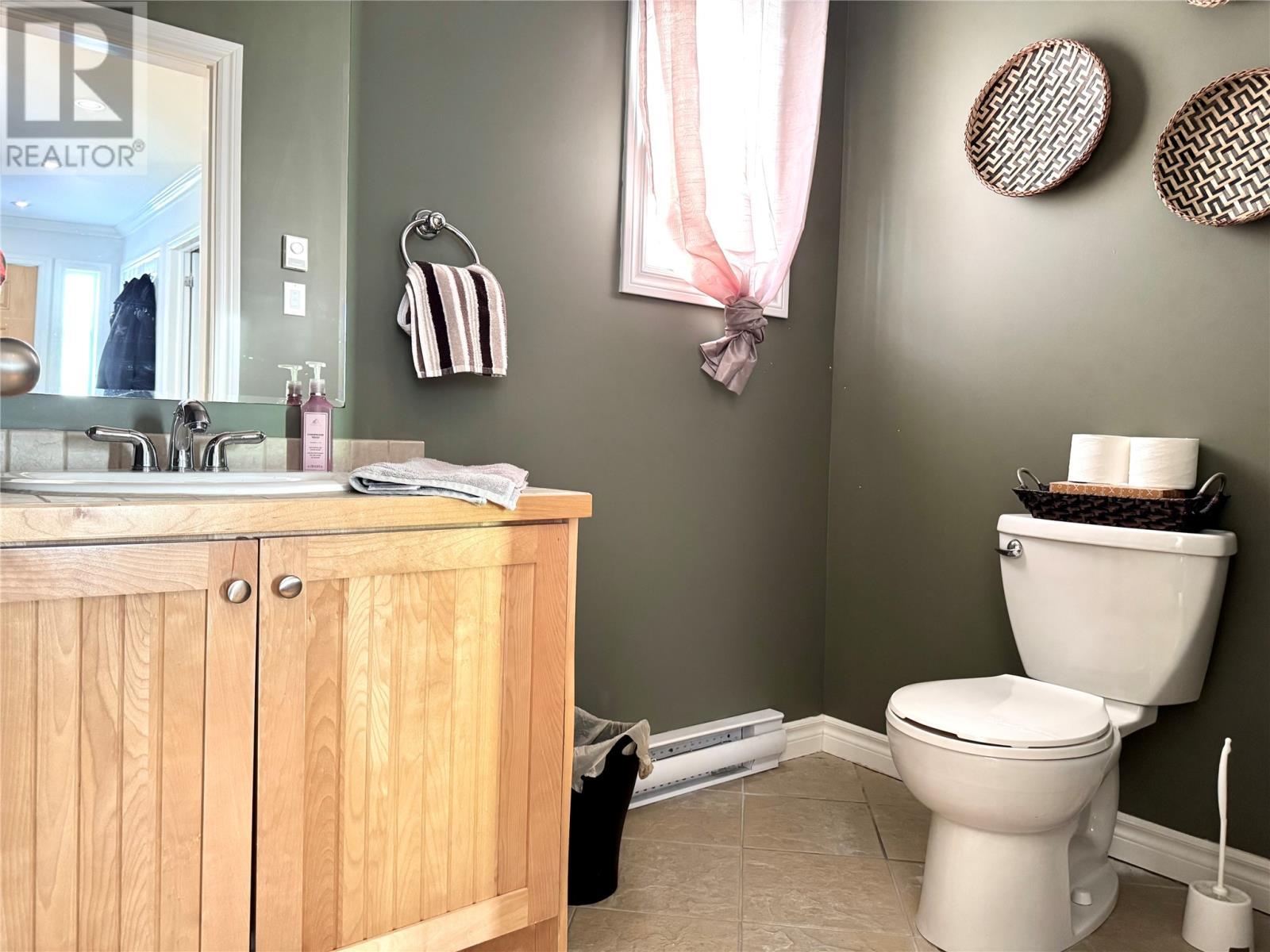 9 Brook Close, Humber Valley Resort, NL - Indoor Photo Showing Bathroom