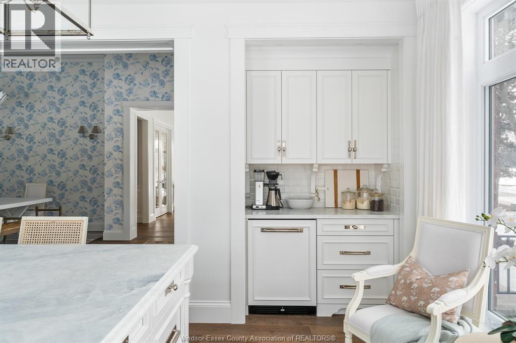 256 Pentilly Road, Tecumseh, ON - Indoor