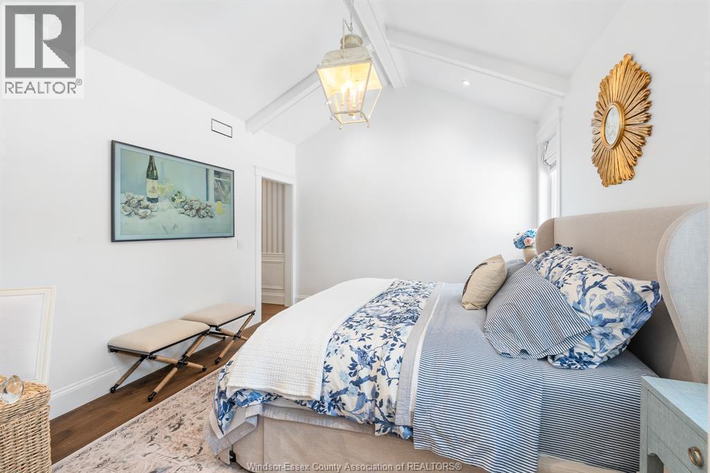 256 Pentilly Road, Tecumseh, ON - Indoor Photo Showing Bedroom