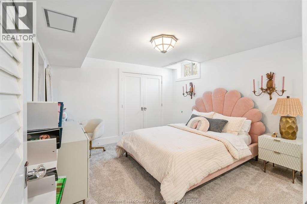 256 Pentilly Road, Tecumseh, ON - Indoor Photo Showing Bedroom
