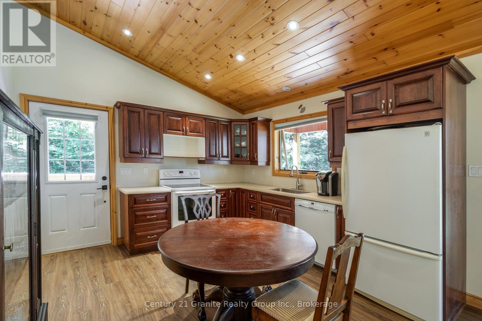 1219 Marathon Drive, Minden Hills (Minden), ON - Indoor