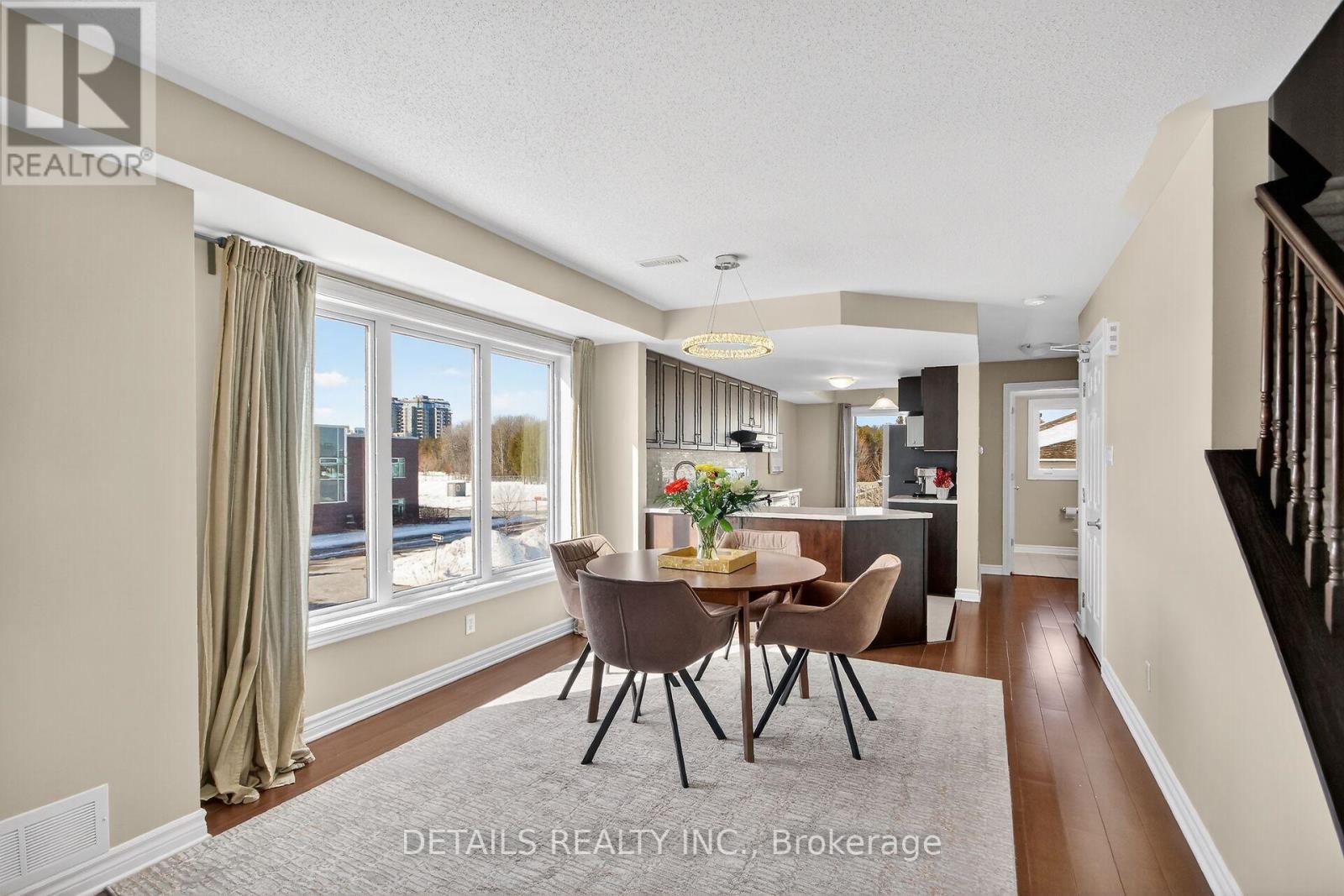 C - 633 Chapman Mills Drive, Ottawa, ON - Indoor Photo Showing Dining Room