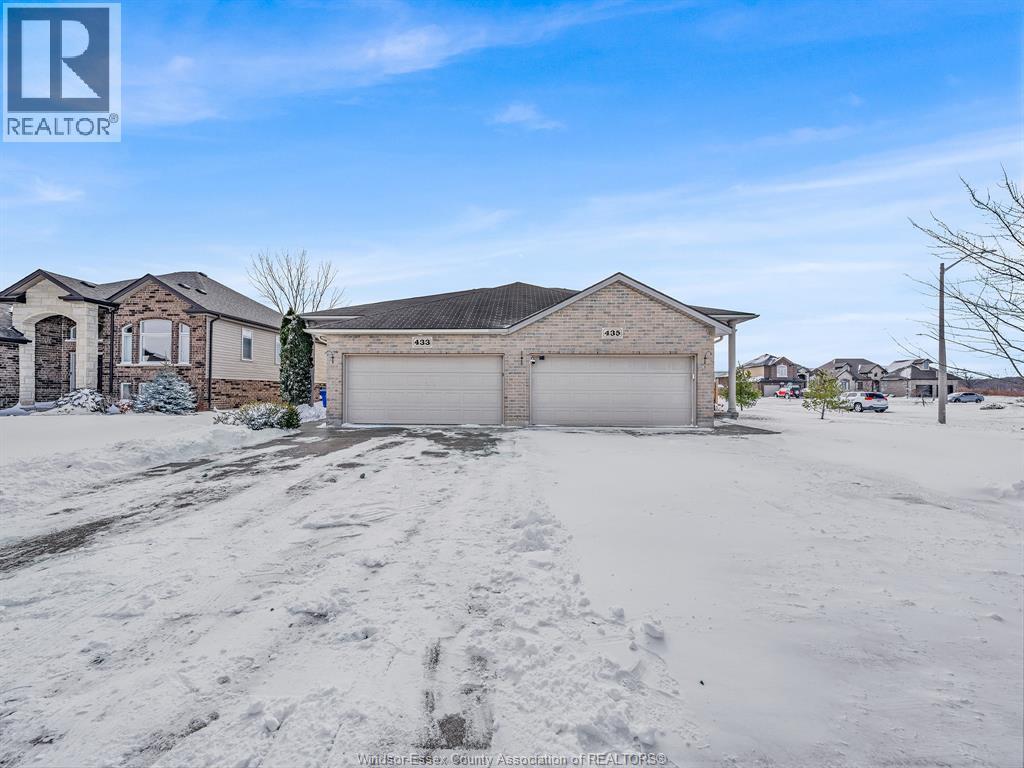 433 Rosewood, Lakeshore, ON - Outdoor