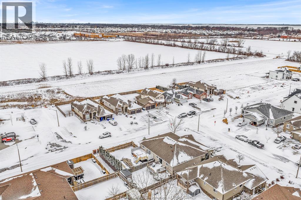 433 Rosewood, Lakeshore, ON - Outdoor With View