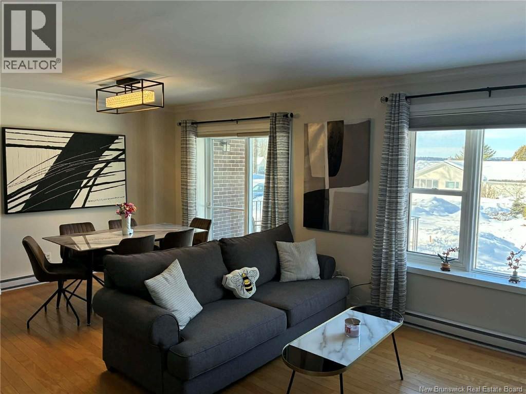 2865 Rothesay Road Unit# 3, Rothesay, NB - Indoor Photo Showing Living Room