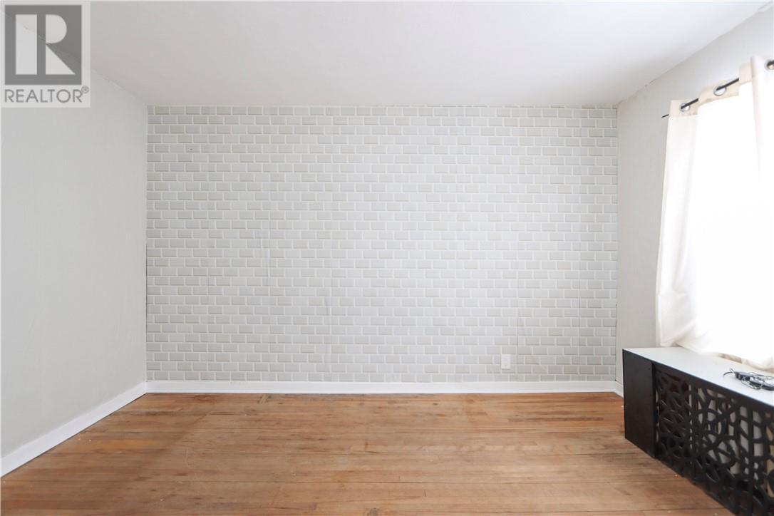 14 Domenico Street, Copper Cliff, ON - Indoor