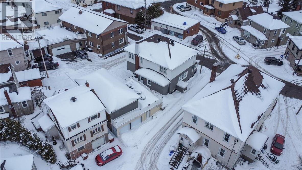 14 Domenico Street, Copper Cliff, ON - Outdoor