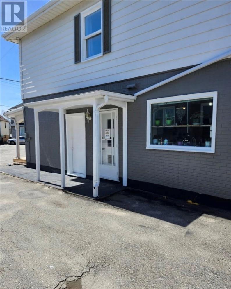 14 Domenico Street, Copper Cliff, ON - Outdoor With Exterior