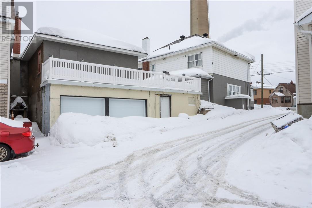 14 Domenico Street, Copper Cliff, ON - Outdoor