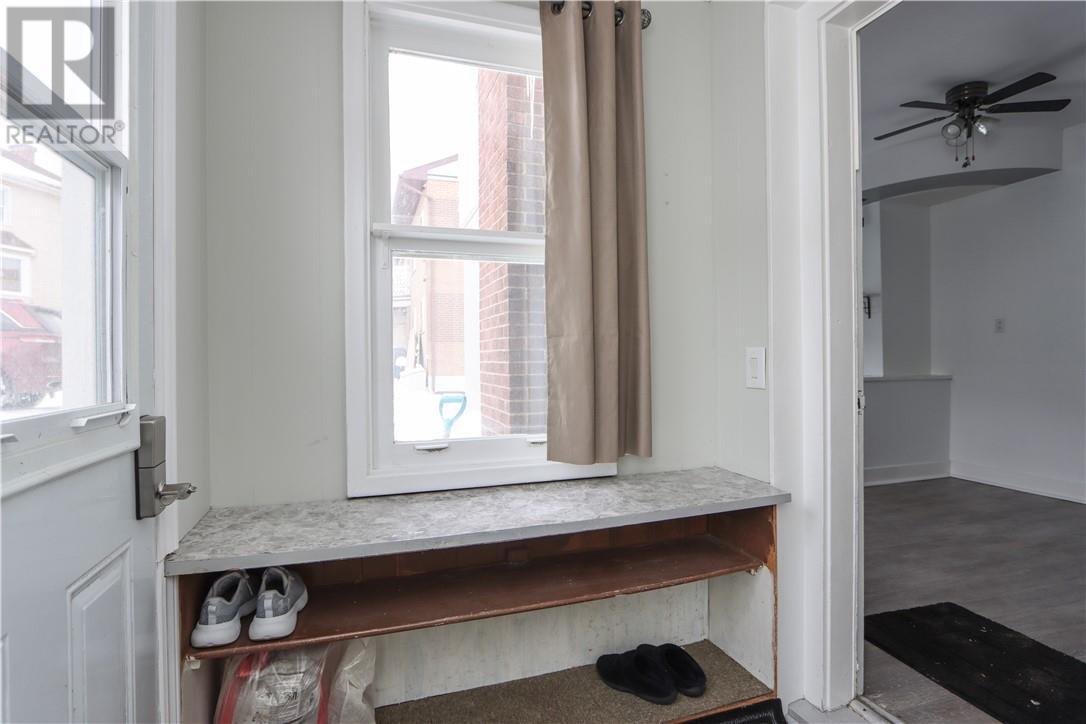 14 Domenico Street, Copper Cliff, ON - Indoor Photo Showing Other Room