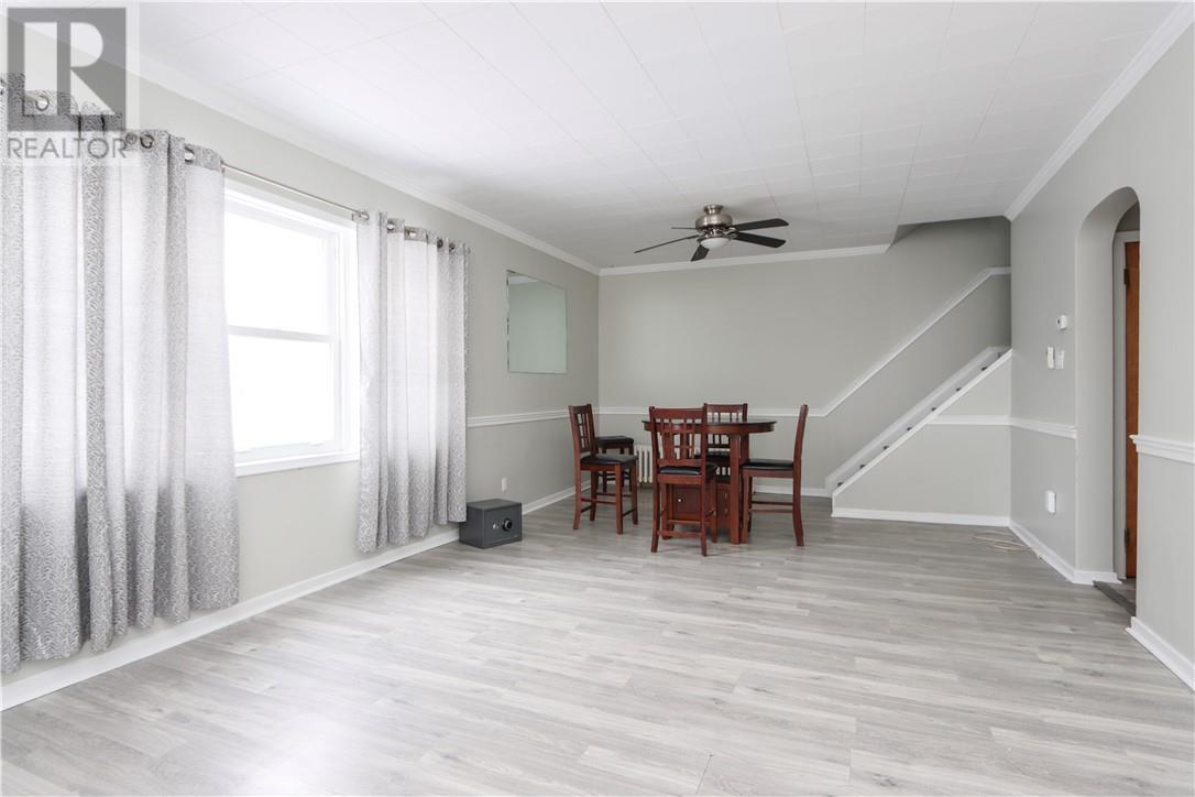 14 Domenico Street, Copper Cliff, ON - Indoor