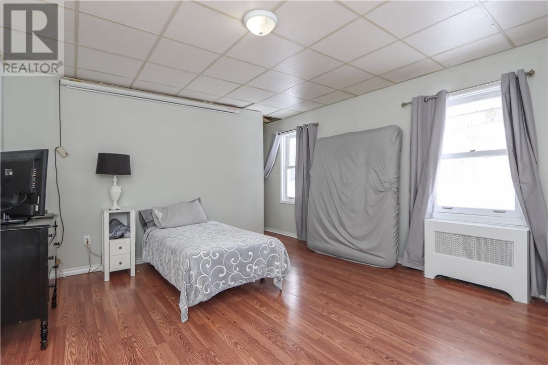 14 Domenico Street, Copper Cliff, ON - Indoor Photo Showing Bedroom