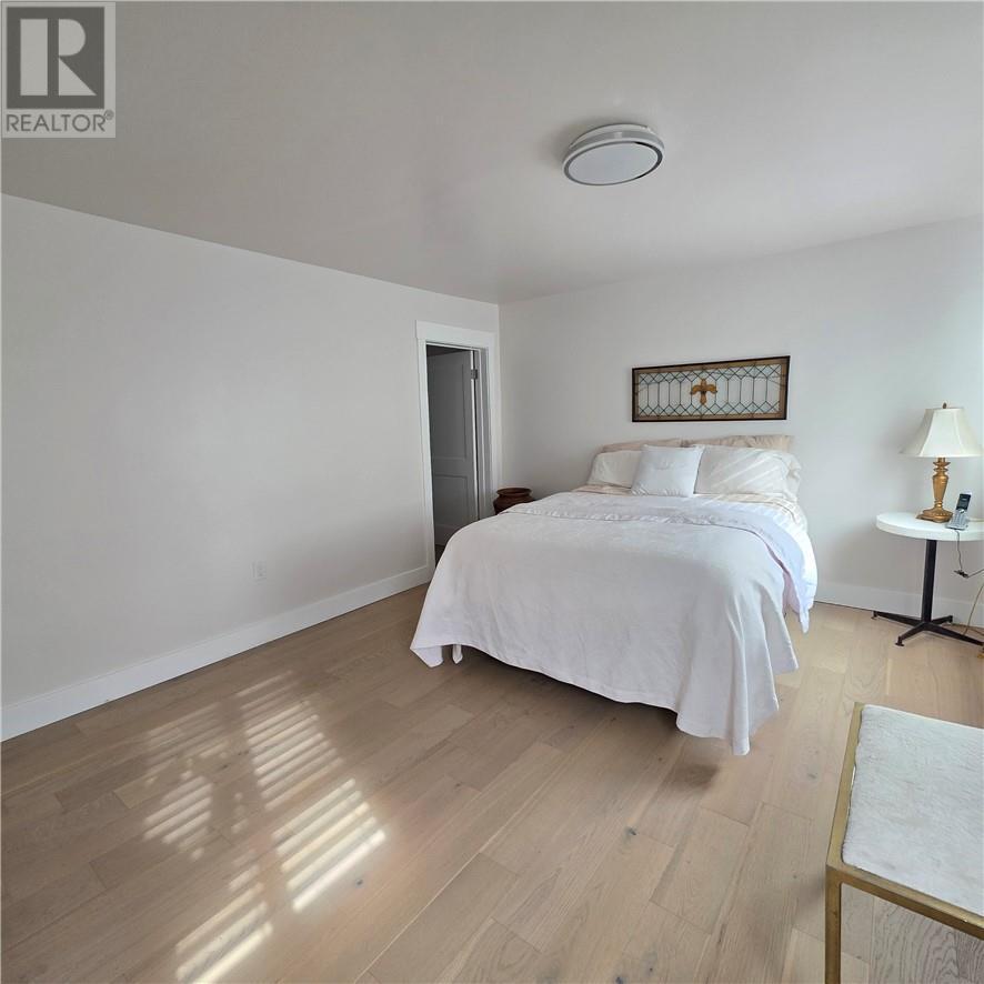 431 Elbow Lake Road, Sudbury, ON - Indoor Photo Showing Bedroom
