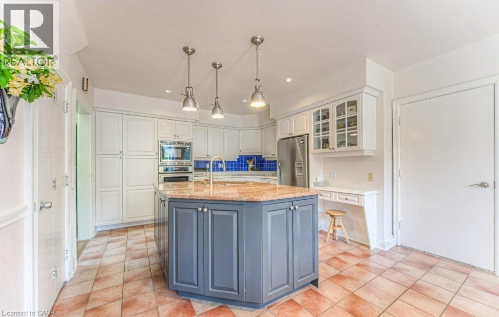 71 Rusholme Road, Kitchener, ON - Indoor Photo Showing Kitchen