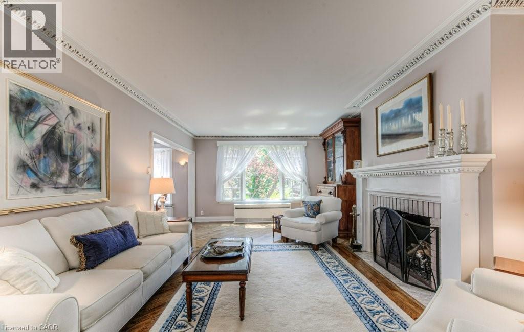 71 Rusholme Road, Kitchener, ON - Indoor Photo Showing Living Room With Fireplace