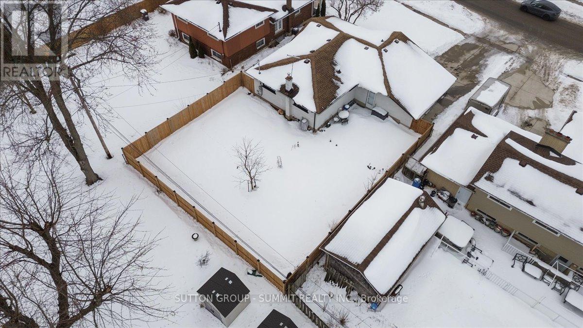 22 Oak Street, Welland, ON - Outdoor With View