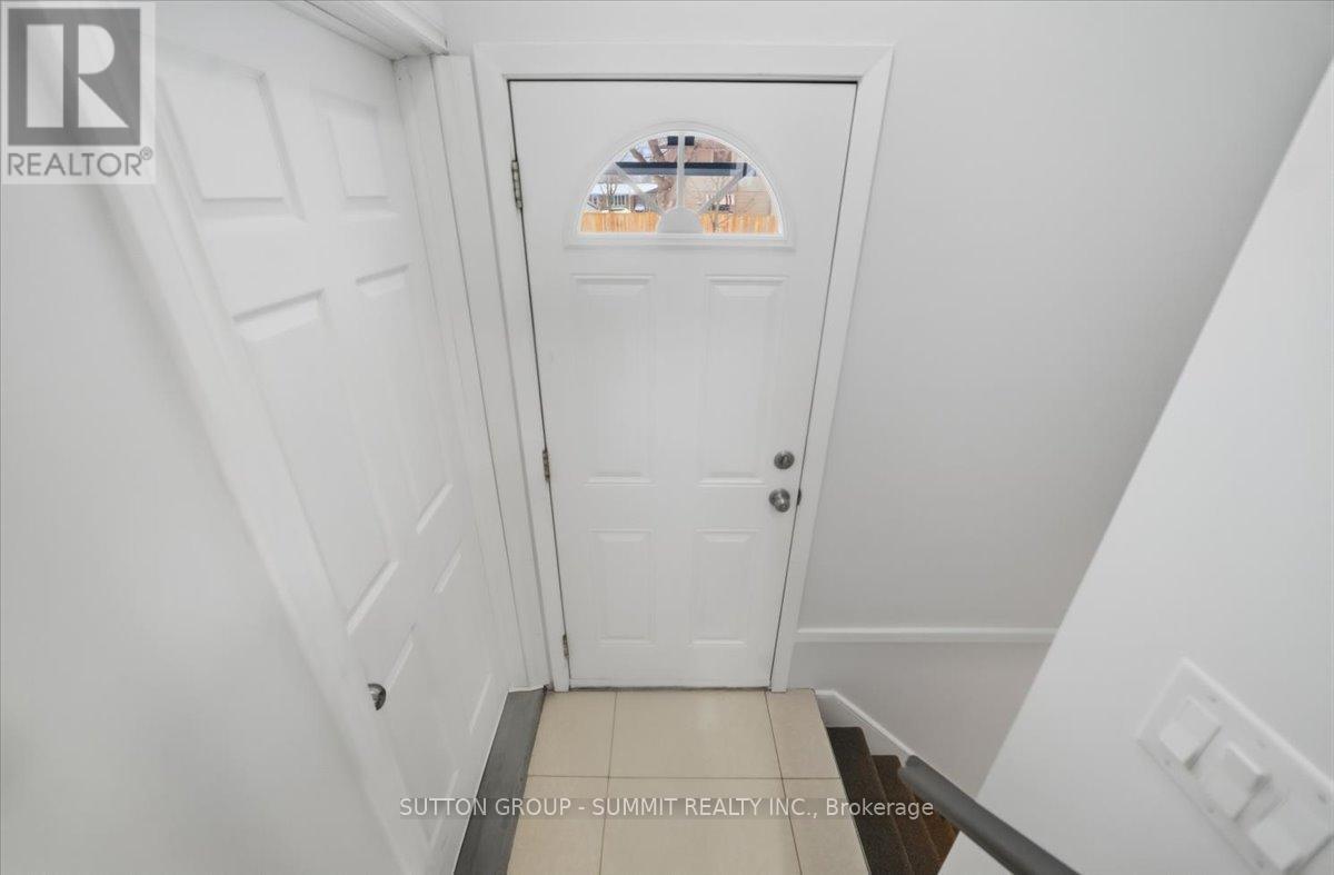 22 Oak Street, Welland, ON - Indoor Photo Showing Other Room