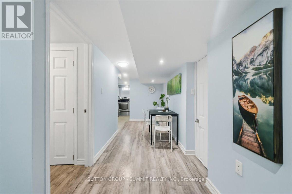 22 Oak Street, Welland, ON - Indoor Photo Showing Other Room