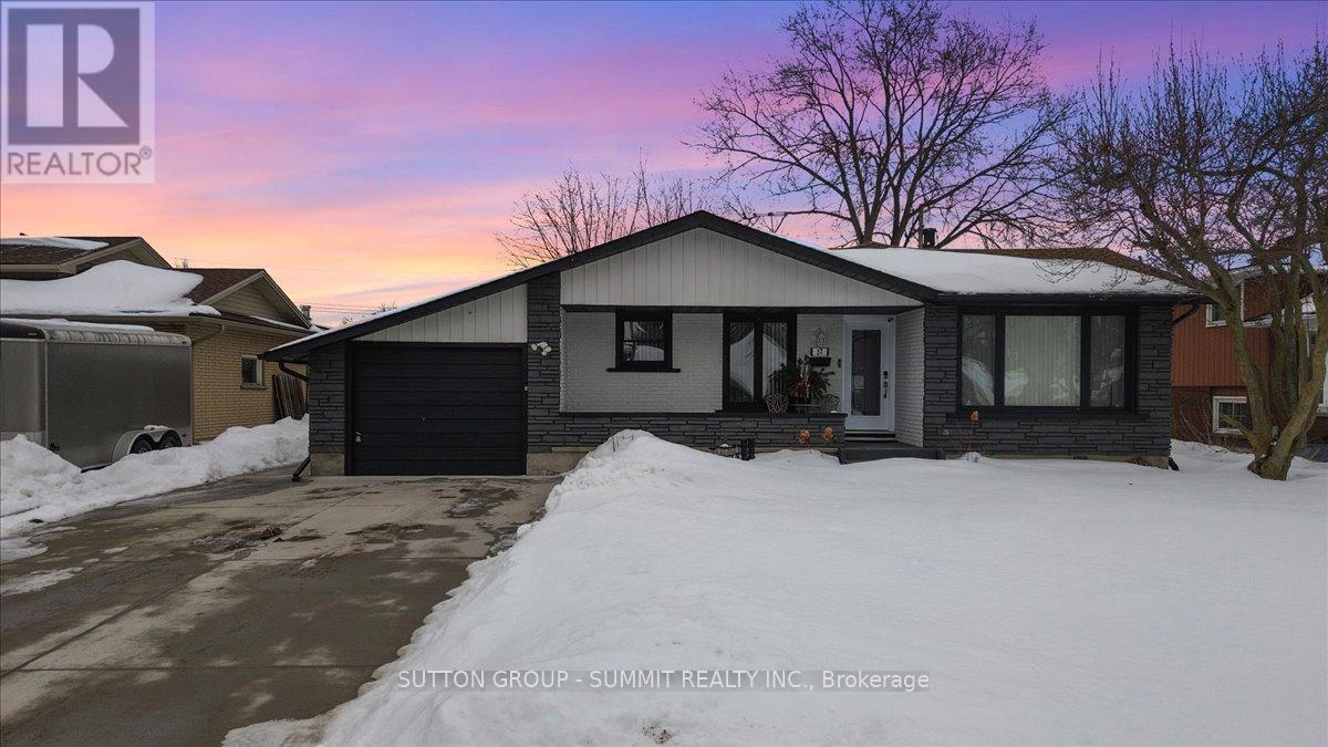 22 Oak Street, Welland, ON - Outdoor With Facade