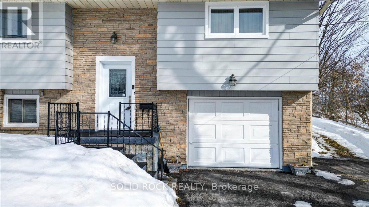 Attached Garage with House Entry - 111 Church Street, Trent Hills, ON - Outdoor With Exterior