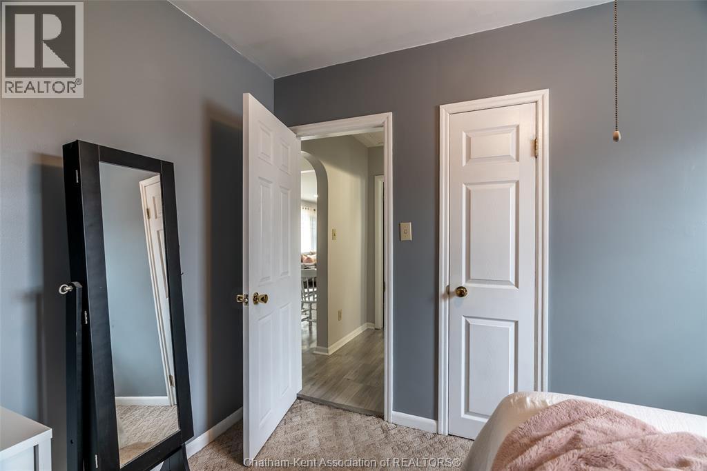 64 David Street, Wallaceburg, ON - Indoor Photo Showing Bedroom