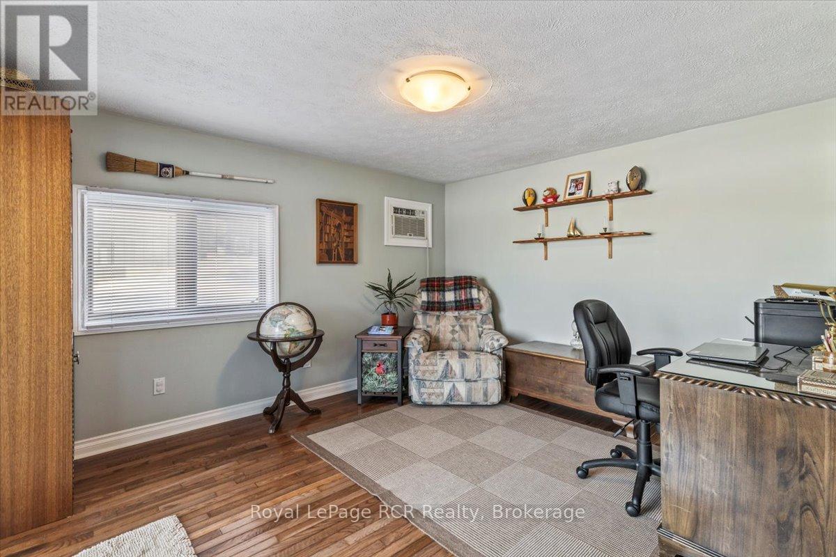 119 Kingston Drive, West Grey, ON - Indoor Photo Showing Office